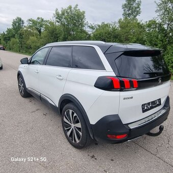 Peugeot 5008 BlueHDi 2.0L 180 EAT8 GT rok 05/2018 - 2