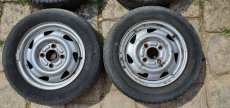 Plechové disky 13", 4x108 s letními pneu 155/70/13 - pošlu - 2