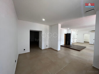 Pronájem obchod a služby, 100 m², Strakonice, Palackého nám. - 2