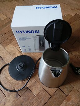 Rychlovarná konvice Hyundai - 2