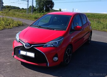 Toyota Yaris hybrid, rv 2015 - 2