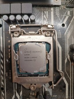 Asus prime z-270-a, intel celeron, chladič ram - 2