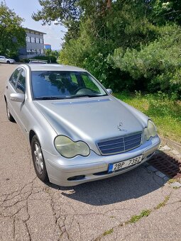 Mercedes-Benz - 2