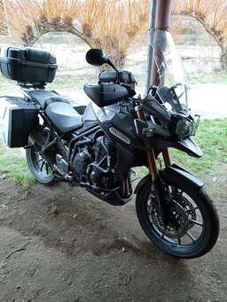 Triumph Explorer 1200 - 2