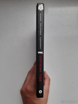 Pax 1. - Hůl prokletí Åsa Larsson, Ingela Korsellová kniha - 2