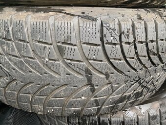 Zimní pneu 215/70/R16 Michelin - 2