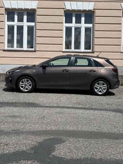 Kia ceed 1,4 CVVT - top stav - 2