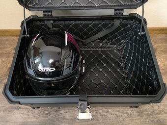 Zadní motokufr TopCase 65L hliníkový černý - 2