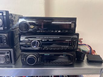 Autorádio MP3 USB bluetooth - 2