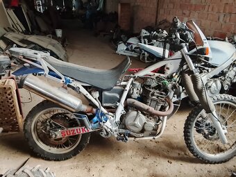 Suzuki DR big 750 - 2
