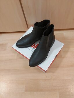 kožené kotníkové zimní boty Rieker vel. 39 - 2