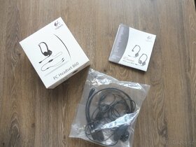 Sluchátka Logitech PC Headset 860 - 2