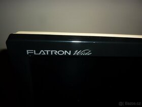 LG L206WTQ-SF - LCD monitor 20" - 2