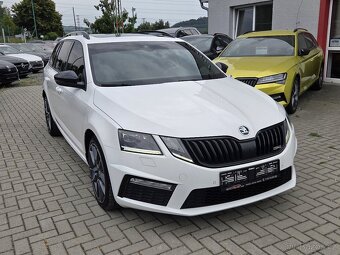 Škoda Octavia RS DSG 4x4 CANTON COLUMBUS PANORAMA - 2