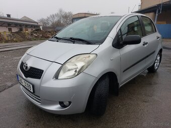 Toyota yaris Top - 2