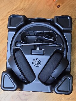 Bezdrátová herní sluchátka SteelSeries Arctis 1 Wireless - 2