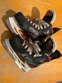 Brusle Bauer Vapor 2X Yth 13D, Eur 32,velmi pěkné - 2