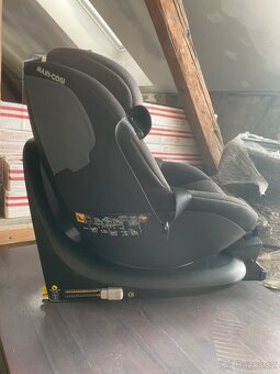 Nová cena 2.600kc  stav pro děti od 0-3let i s krabici - 2