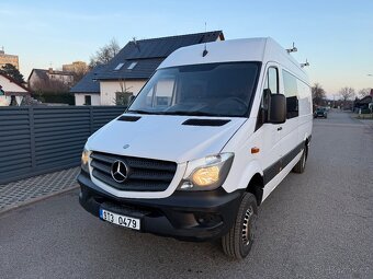 MB Sprinter 516 4x4 dílna + 6 místné - 2