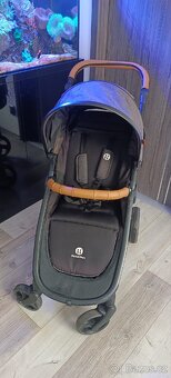 Kočárek Petite&Mars street - 2