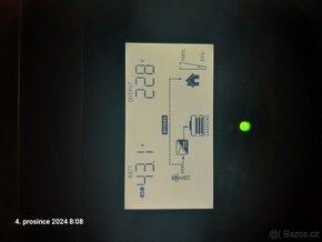 Prodám hybridní solární měnič 1kW/230V- 12V max 600Wp - 2