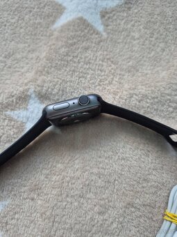 Apple Watch 4 44mm - 2
