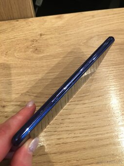 Lenovo mobilní telefon - 2