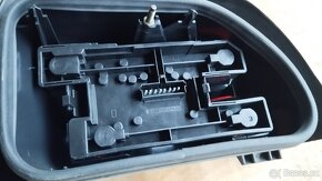 3 Zadní světla Renault Clio 1992 vč. třetího brzdového - 2