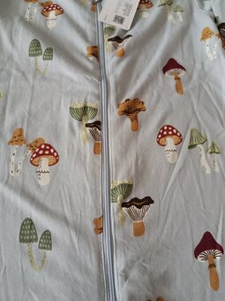 Pyžamo/overal vel. 98 - houby modré Lindex - 2