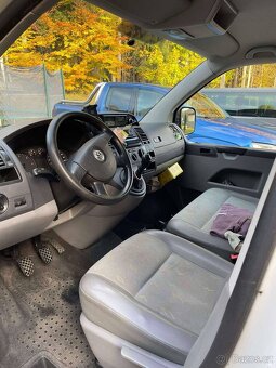 Volkswagen T5 Chlaďák t5 96kw 2,5 TDI - 2