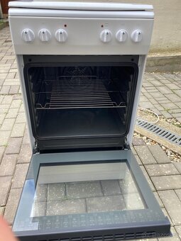 Sporák Amica SHM 5108E1 W - 2