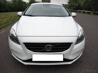 Volvo V40 2.0 D3 5ti válec, původ ČR - 2
