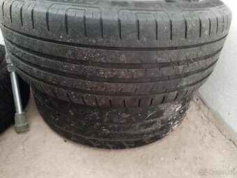 Letni 195/65/15+ráfky sada. Ford - 2