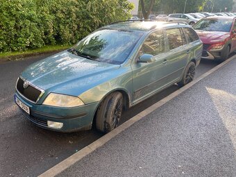 Škoda Octavia 2 - 2