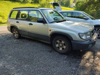 Subaru Forester SF - 2