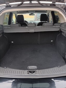 Ford Kuga - 2