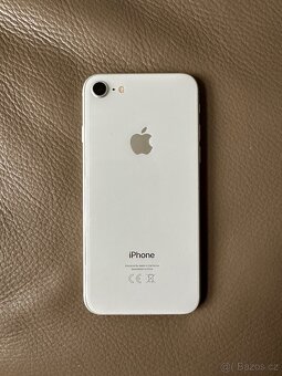 iPhone 8 64Gb Silver - 2