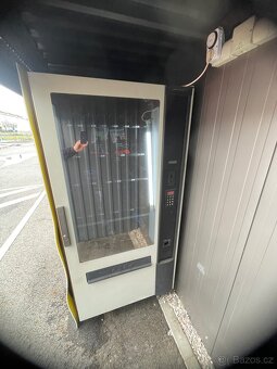 Prodejní automat - 2