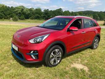 KIA NIRO EV SPIRIT BATERIE 64 kWh ROK 2021 37000 km - 2