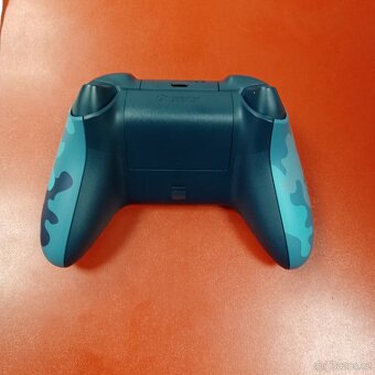 Microsoft Xbox Series Wireless Controller model 1914 - 2