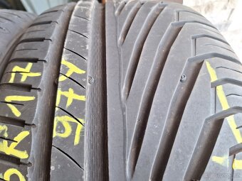 Prodám letní pneu 235/45/17 Uniroyal - 2