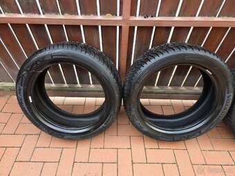 ZÁNOVNÍ ZIMNÍ SADA 225/50R18 M+S VREDESTEIN VINTRAC PRO - 2