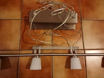 Závěsné nerezové světlo. - 2