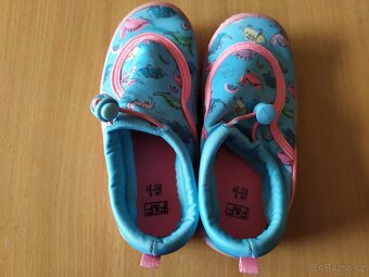 Dětské boty do vody F&F velikost 27 dinosauři - 2