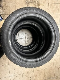 235/45R18 DUNLOP SP SPORT ZIMNÍ PNEUMATIKY 7,3mm - 2