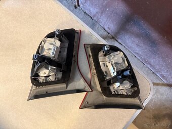 Světlo vnitřní LZ 8E9945093 PZ 8E9945094 AUDI A4 S4 (combi) - 2