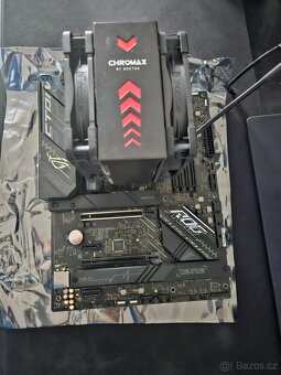 ASUS ROG STRIX B660-F GAMING WIFI + i5 - 12600 - 2