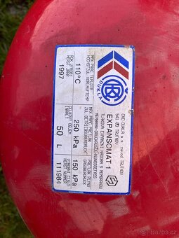 Prodám expanzní nádrž - 2