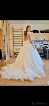 Svatební šaty halterneck s vlečkou - 2
