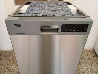 Myčka nádobí Beko 45 - 2